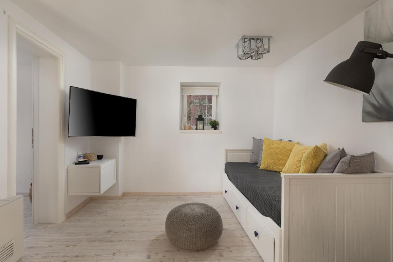 Apartment Coastal Villa Makarska Dış mekan fotoğraf