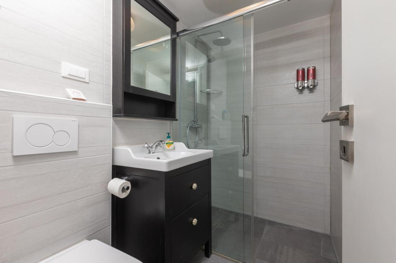 Apartment Coastal Villa Makarska Dış mekan fotoğraf