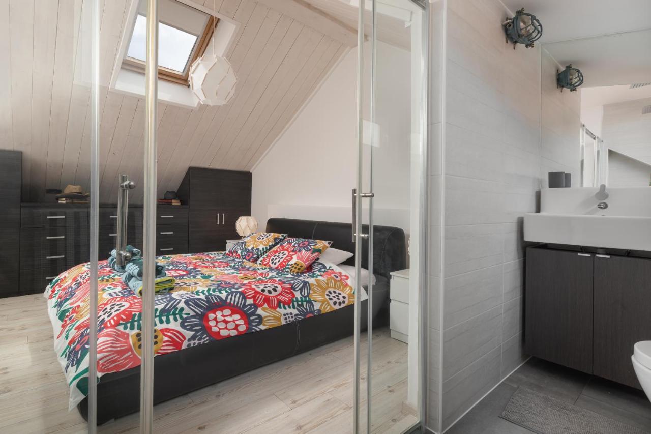 Apartment Coastal Villa Makarska Dış mekan fotoğraf