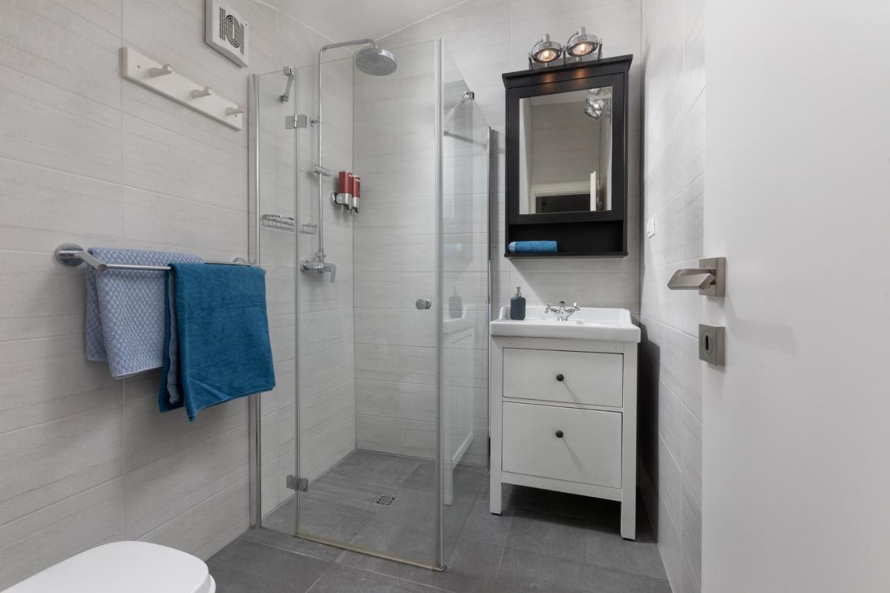 Apartment Coastal Villa Makarska Dış mekan fotoğraf