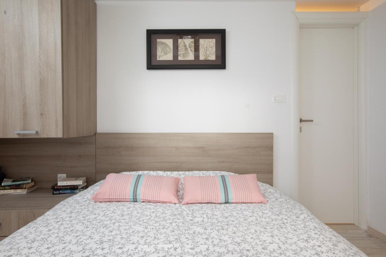 Apartment Coastal Villa Makarska Dış mekan fotoğraf