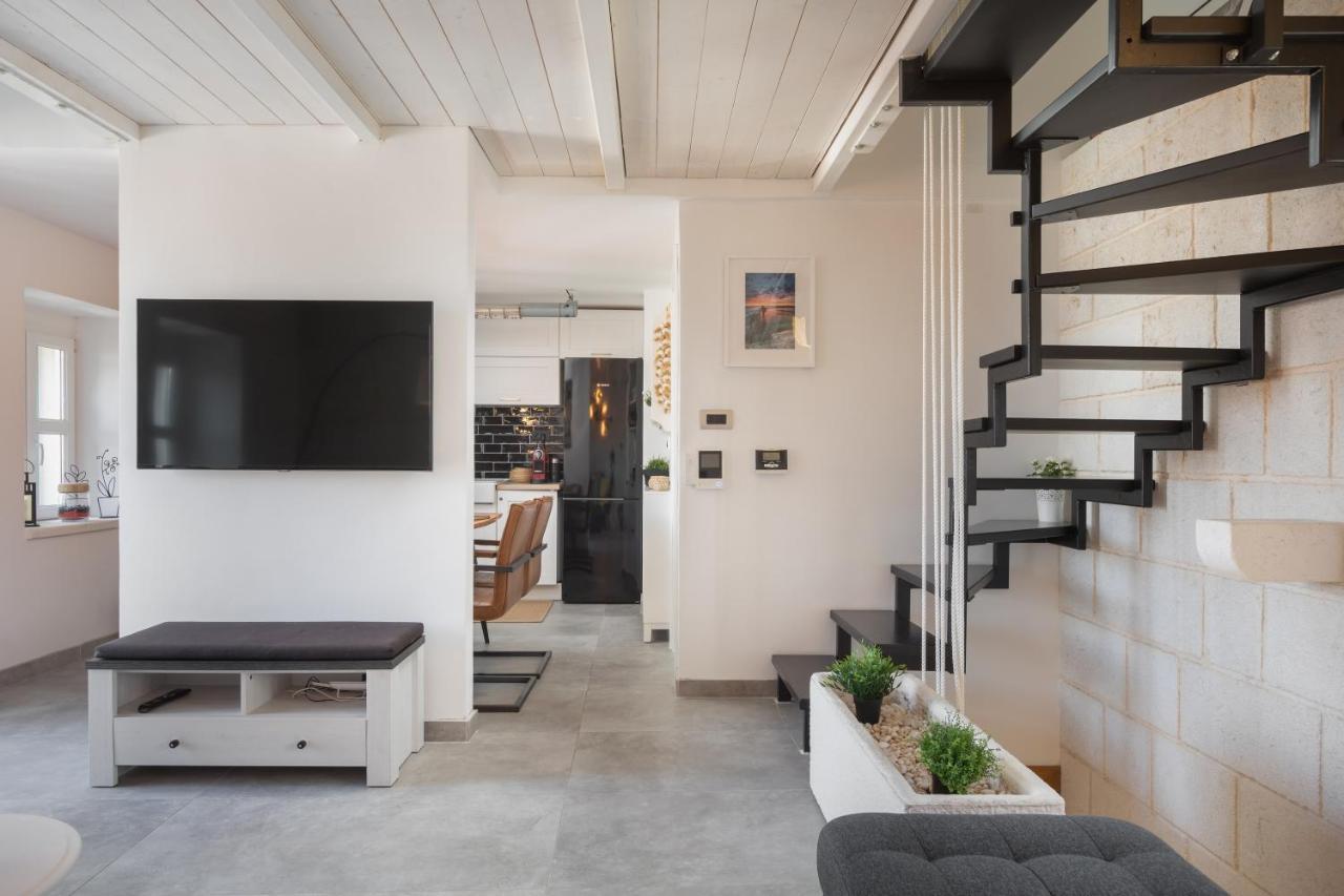Apartment Coastal Villa Makarska Dış mekan fotoğraf